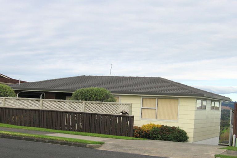 Photo of property in 141 Sandspit Road, Shelly Park, Auckland, 2014