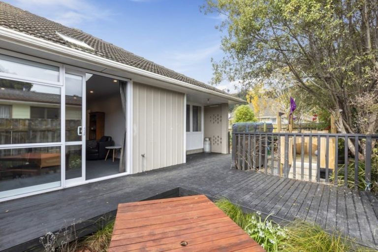 Photo of property in 1/15 Lane Street, Wallaceville, Upper Hutt, 5018