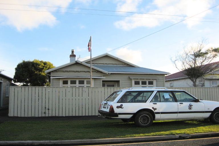 Photo of property in 66 Cranley Street, Saint Kilda, Dunedin, 9012