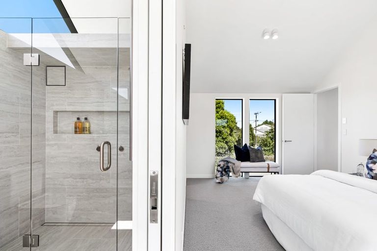 Photo of property in 12 Tiaki Lane, Matakana, 0985