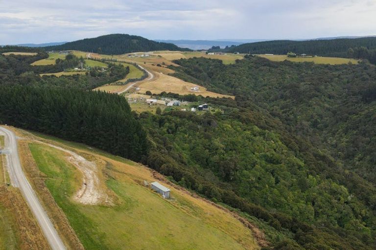 Photo of property in 99 Kahu Ridge, Taieri Beach, Taieri Mouth, 9091