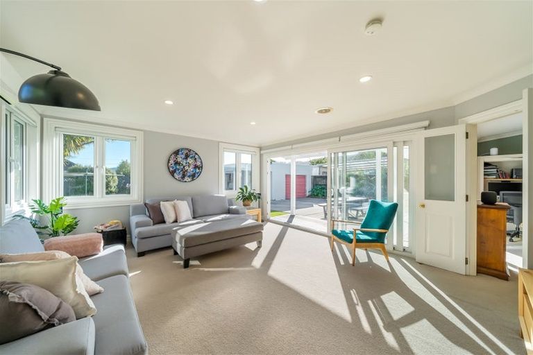 Photo of property in 25 Henry Street, Ebdentown, Upper Hutt, 5018