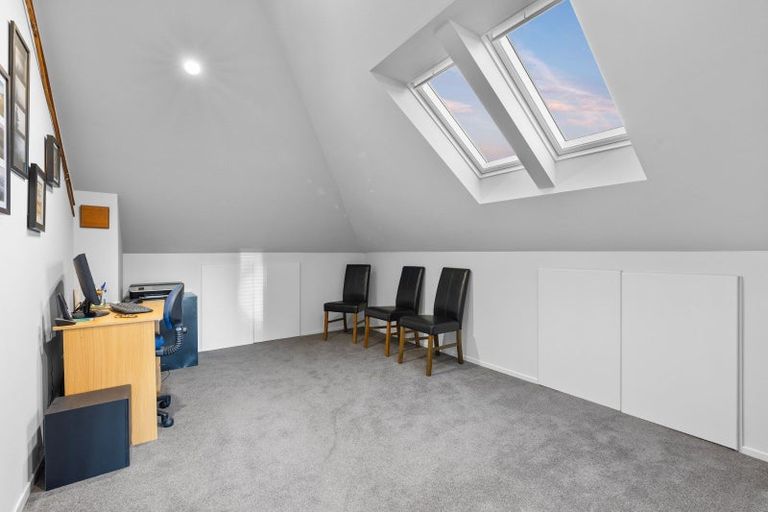 Photo of property in 104 Hunter Terrace, Cashmere, Christchurch, 8022