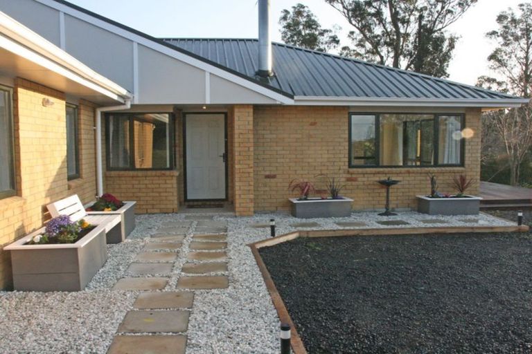 Photo of property in 14 Saddle Hill Road, Fairfield, Dunedin, 9076