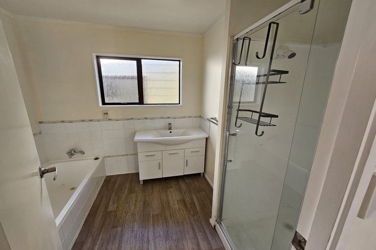 Photo of property in 27 Radiata Street, Fairview Downs, Hamilton, 3214