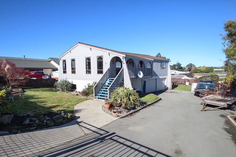 Photo of property in 30 Leven Street, South Hill, Oamaru, 9400
