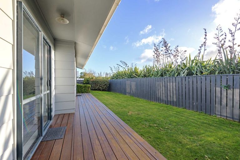 Photo of property in 91 Benmore Avenue, Cloverlea, Palmerston North, 4412