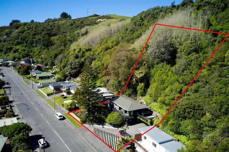 Photo of property in 162 Torquay Street, Kaikoura, 7300