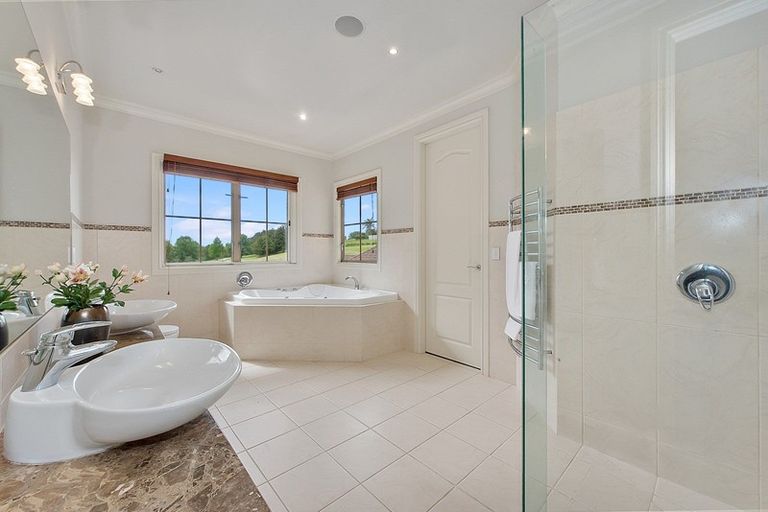 Photo of property in 15 River Oaks Place, Pukete, Hamilton, 3200