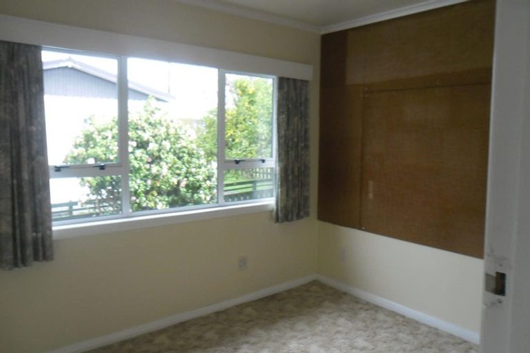 Photo of property in 67 Bluegum Road, Paraparaumu Beach, Paraparaumu, 5032