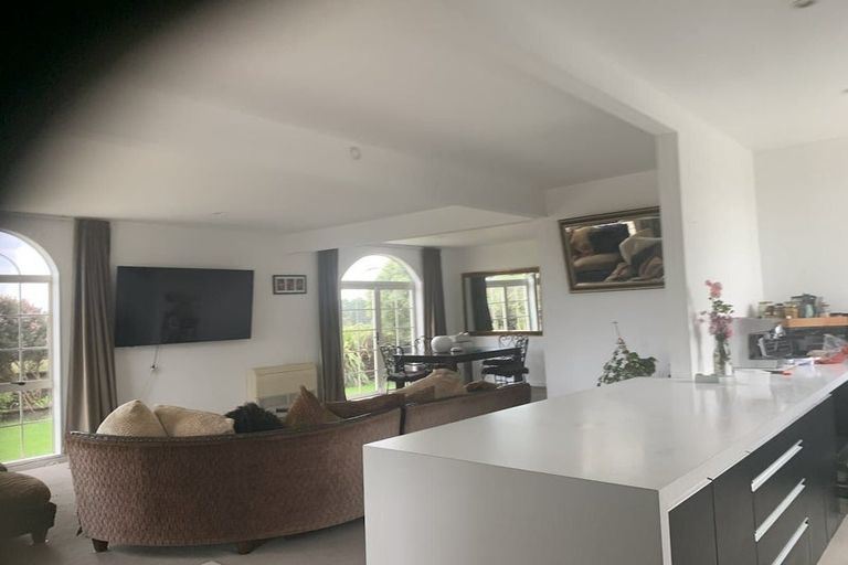 Photo of property in 6 Grace Street North, Sanson, 4817