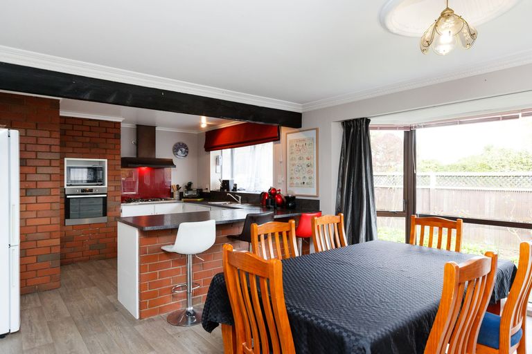 Photo of property in 30 Monrad Street, Highbury, Palmerston North, 4412