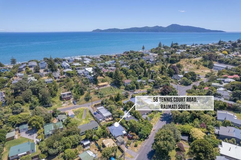 Photo of property in 56 Tennis Court Road, Raumati South, Paraparaumu, 5032