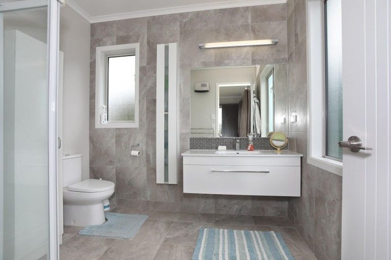 Photo of property in 28 Homelands Avenue, Feilding, 4702