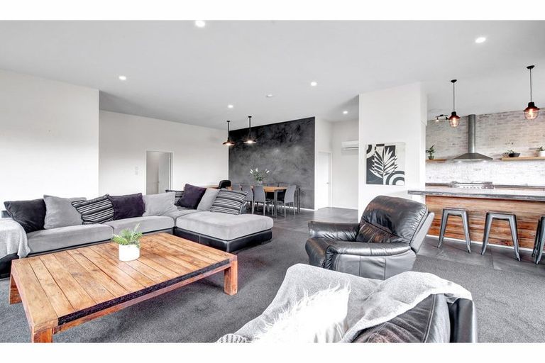 Photo of property in 19 Williams Street, Kaiapoi, 7630