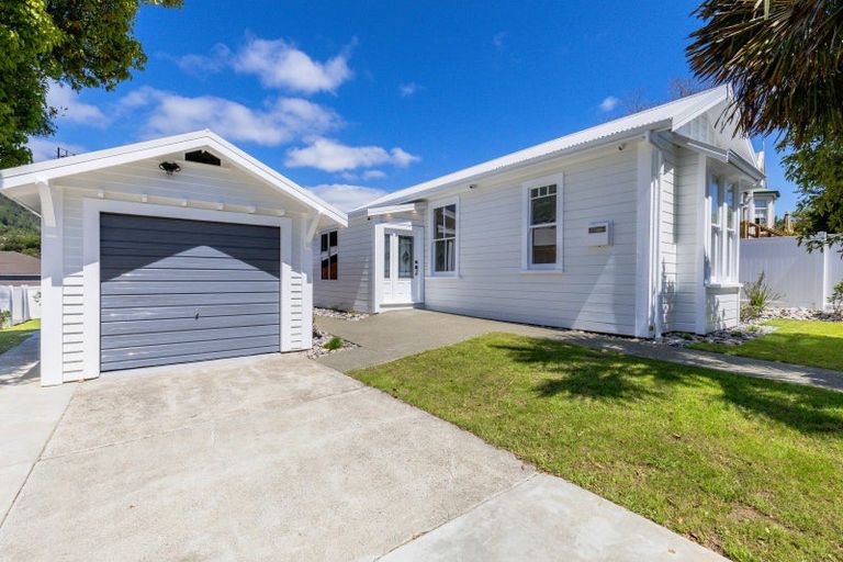 Photo of property in 9 Emano Street, Toi Toi, Nelson, 7010