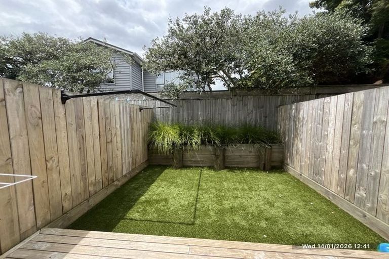 Photo of property in 12/125b Metcalfe Road, Ranui, Auckland, 0612