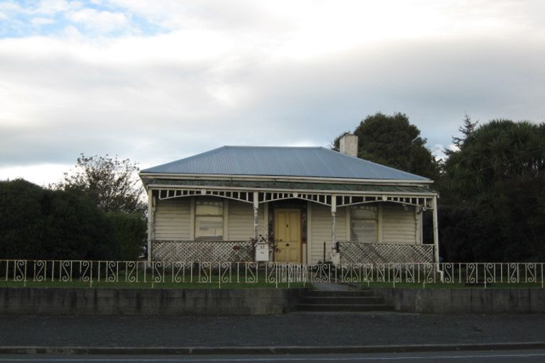 Property details for 17 Lanark Street, Balclutha, 9230