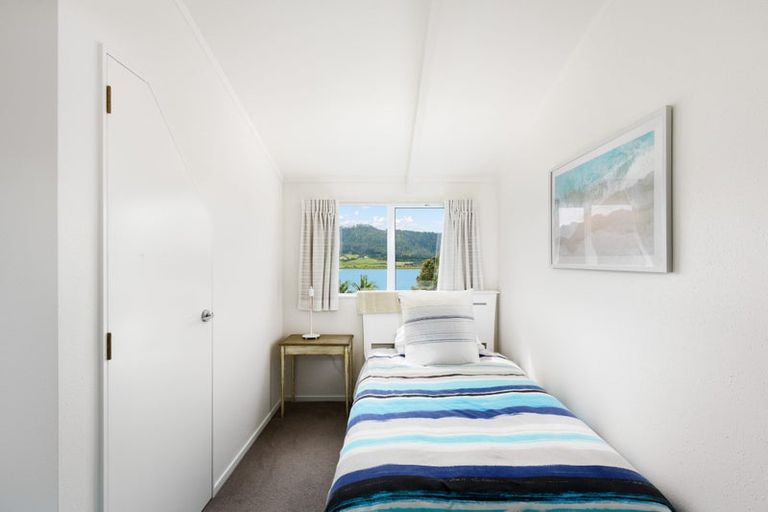 Photo of property in 12 Moana Drive, Tanners Point, Katikati, 3177