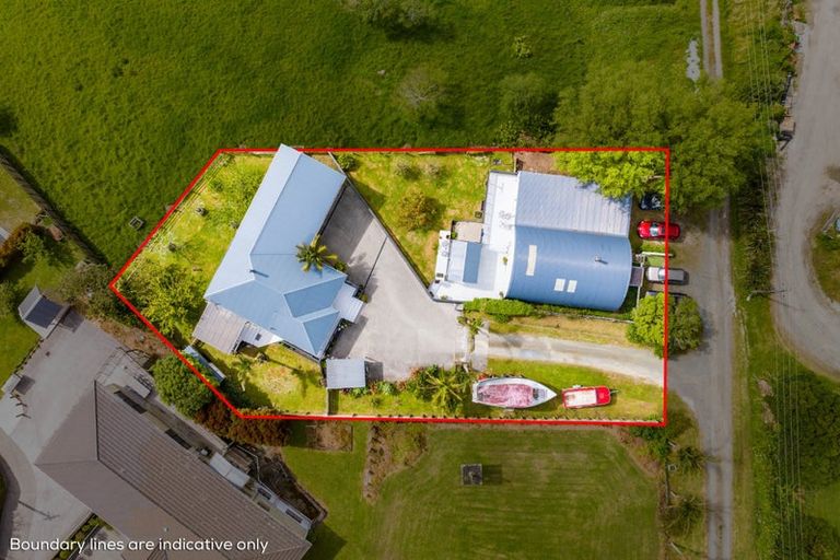 Photo of property in Bickerstaffe Road, Maungaturoto, 0520