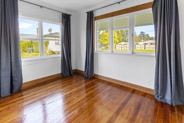 Photo of property in 35 Pitt Street, Raetihi, 4632