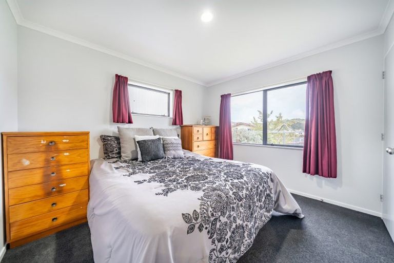 Photo of property in 5 Ashburn Road, Wainuiomata, Lower Hutt, 5014