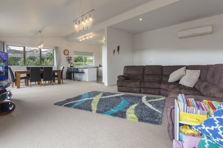 Photo of property in 29 Adler Drive, Ohauiti, Tauranga, 3112