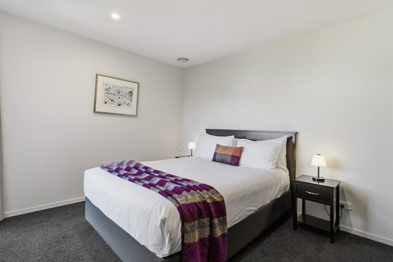 Photo of property in 43 Glen Dene Crescent, Wanaka, 9305