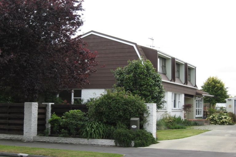 Photo of property in 5 Yardley Street, Avonhead, Christchurch, 8042
