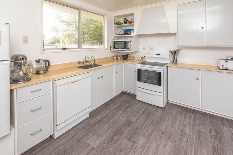 Photo of property in 25 Alexandra Street, Marton, 4710