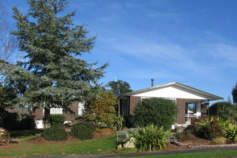 Photo of property in 28 Park View Avenue, Feilding, 4702