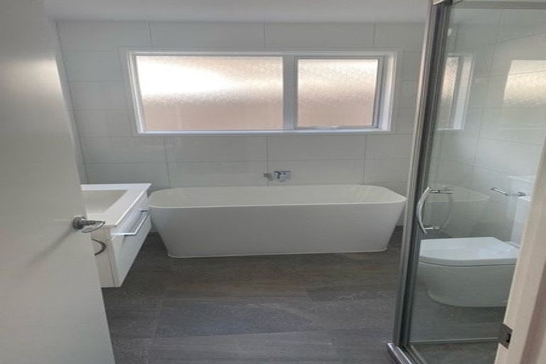 Photo of property in 53 Jack Lachlan Drive, Beachlands, Auckland, 2018