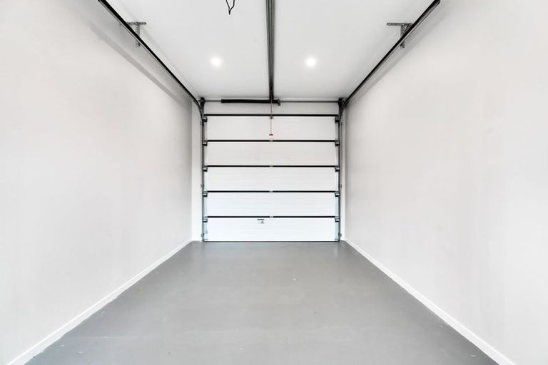 Photo of property in 44b Blakeborough Drive, Forrest Hill, Auckland, 0620