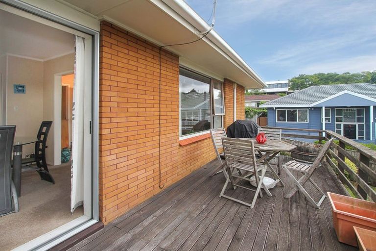 Photo of property in 2/78 Bentley Avenue, Glenfield, Auckland, 0629