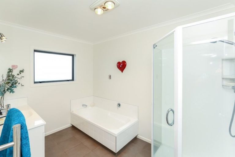 Photo of property in 7 Fairgray Row, Lower Vogeltown, New Plymouth, 4310