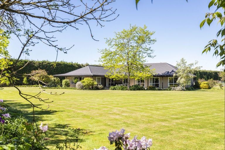 Photo of property in 1501 Tram Road, Swannanoa, Rangiora, 7475