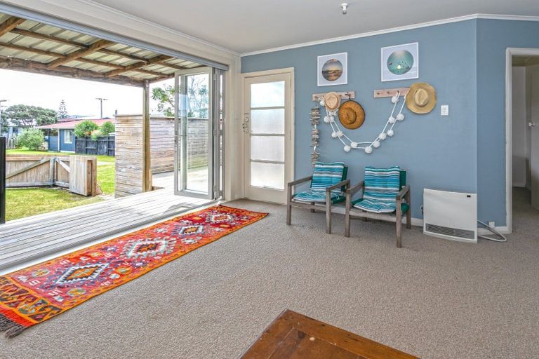 Photo of property in 215b Williamson Road, Whangamata, 3620