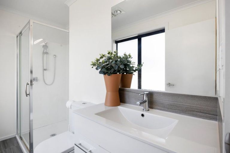 Photo of property in 15 Blackwood Crescent, Glenview, Hamilton, 3206