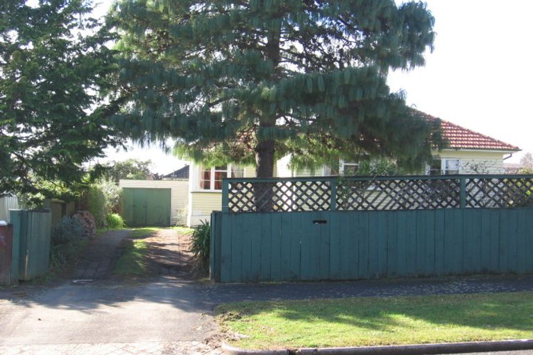 Photo of property in 38 Hinau Street, Maeroa, Hamilton, 3200