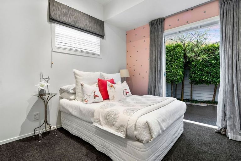 Photo of property in 1/7 Fentham Road, Hauraki, Auckland, 0622