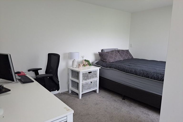 Photo of property in 10a Bliss Court, Takanini, 2110