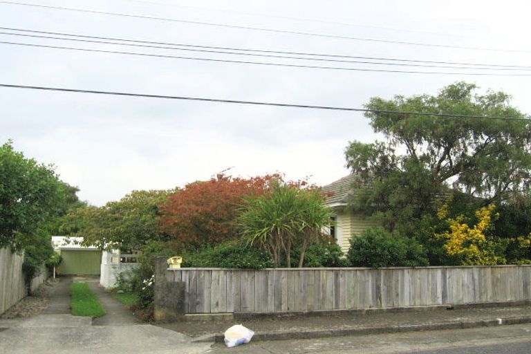 Photo of property in 15 Mccurdy Street, Elderslea, Upper Hutt, 5018