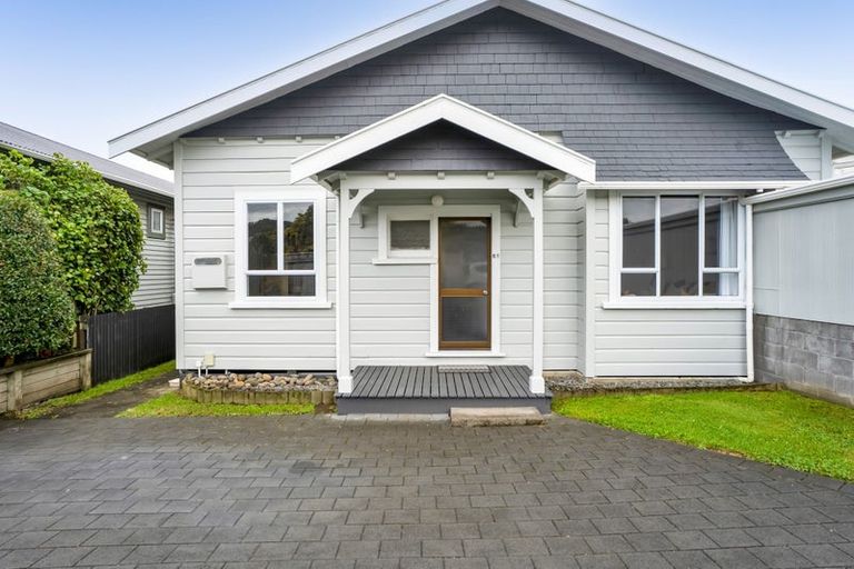 Photo of property in 61 Lemon Street, New Plymouth, 4310