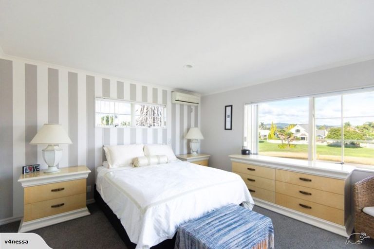 Photo of property in 35 Palm Beach Boulevard, Papamoa Beach, Papamoa, 3118