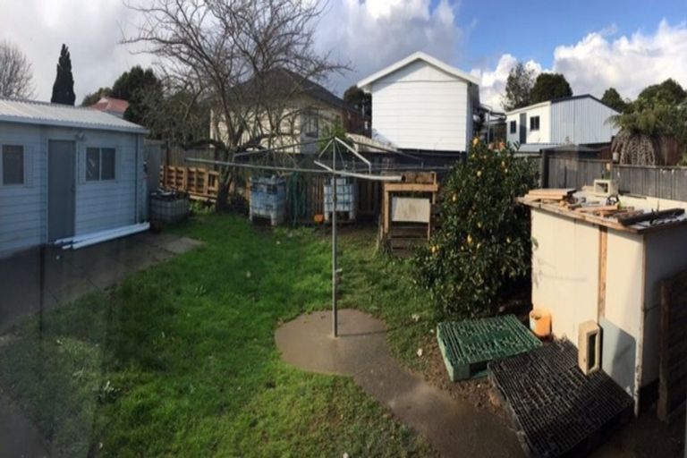 Photo of property in 55 Moncrieff Avenue, Clendon Park, Auckland, 2103