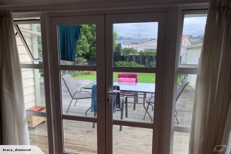 Photo of property in 64 Bridge Street, Rongotai, Wellington, 6022