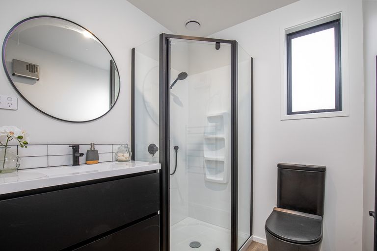 Photo of property in 156 Tarbert Street, Alexandra, 9320