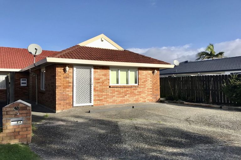 Photo of property in 2 Tullis Place, Burswood, Auckland, 2013