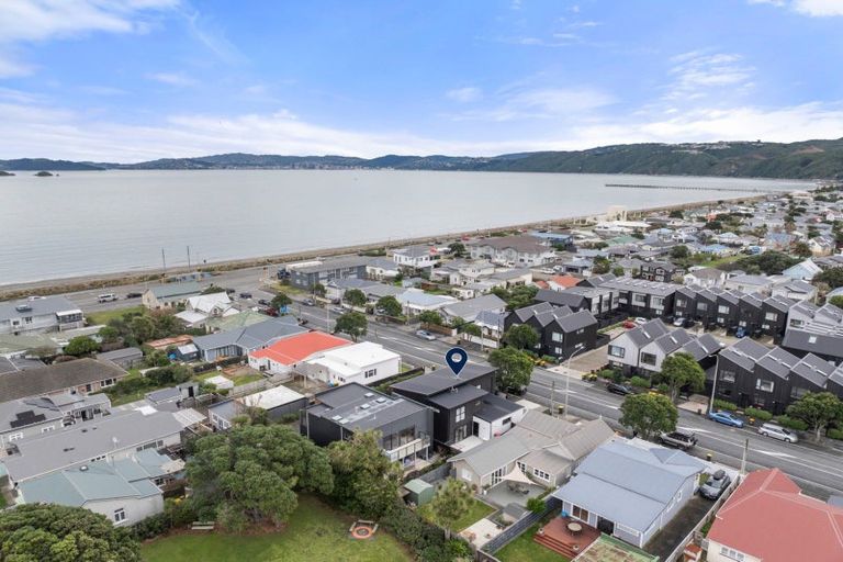 Photo of property in 16 Cuba Street, Petone, Lower Hutt, 5012