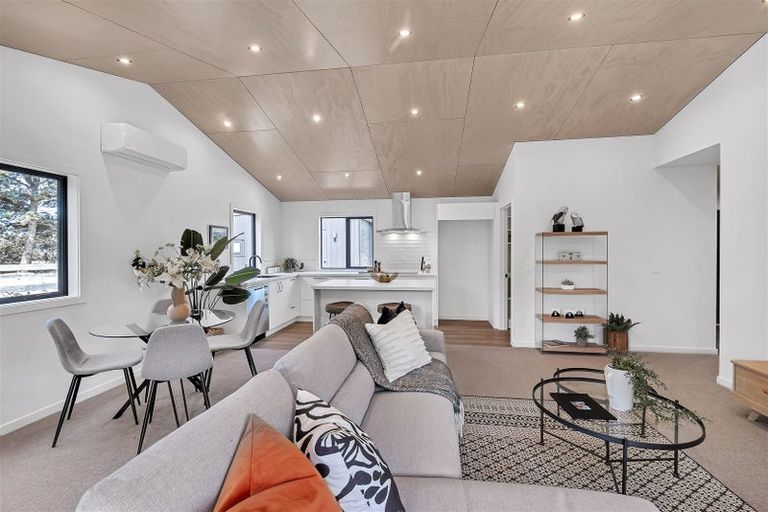 Photo of property in 300 Two Chain Road, Burnham, Christchurch, 7677